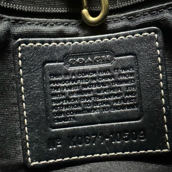 Coach Tote Bag - Picture 5 of 6